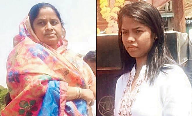 According to Patil’s wife, Suman and daughter Smita, dance bars are disrespectful to women