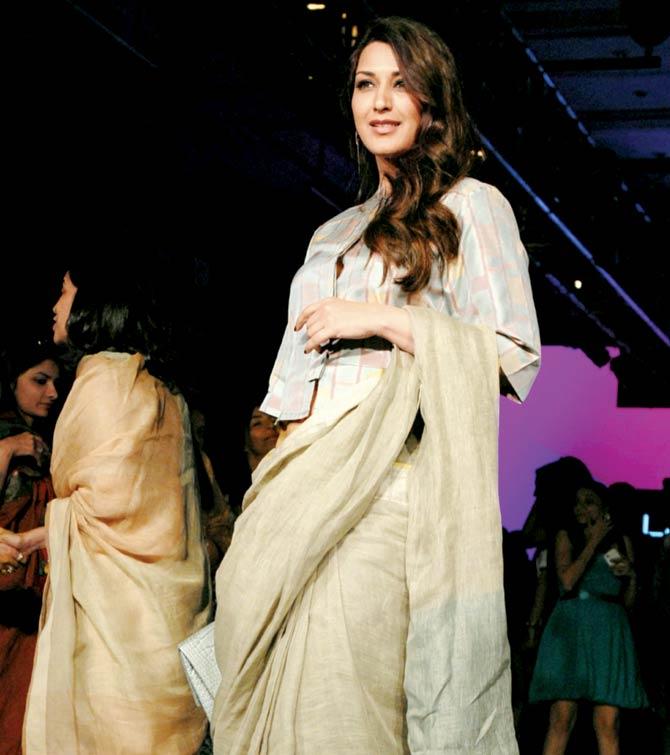 Sonali Bendre Behl at a fashion show