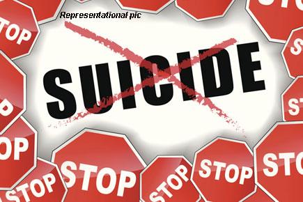 Mumbai: Teenager commits suicide after mother takes his mobile away