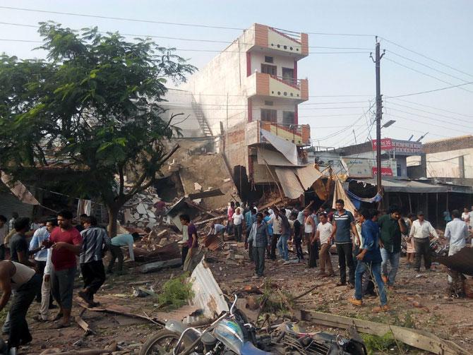25 killed, 35 injured in explosion in Jhabua, Madhya Pradesh