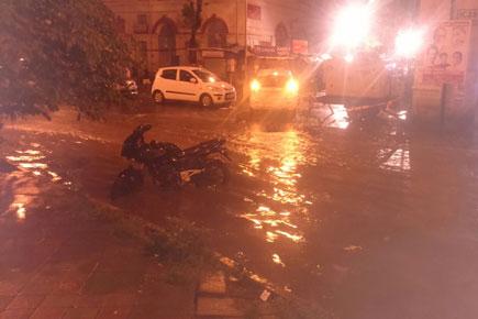 Mumbai witnesses heavy downpour of rain as Ganesh Utsav progresses