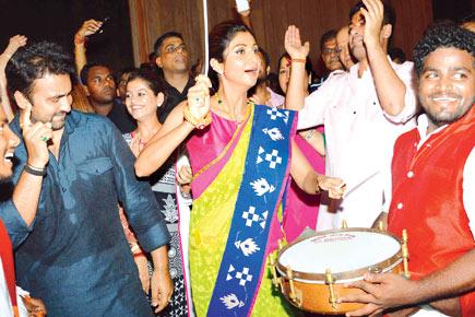 Shilpa Shetty and Raj Kundra bid adieu to Lord Ganesha