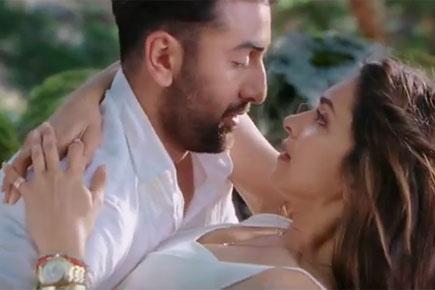 Watch Ranbir Kapoor, Deepika Padukone in 'Tamasha' trailer