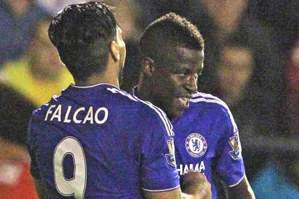 Chelsea, United in Round 4 of League Cup