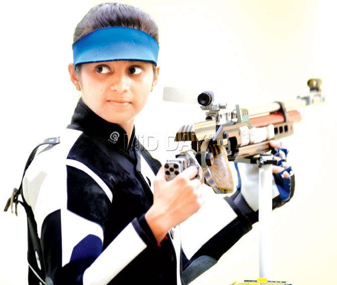 Gayatri Pawaskar during the DSO U-19 shooting event yesterday. Pic/Rane Ashish