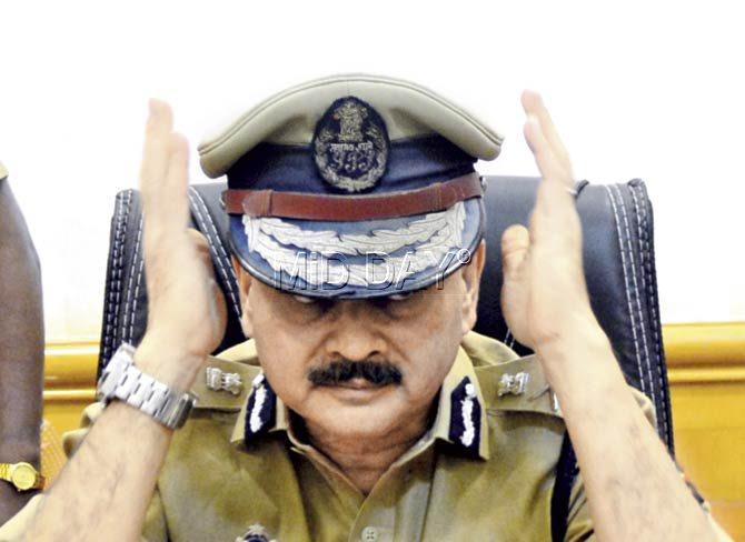 Ahmad Javed took over as the 39th Police Commissioner of Mumbai yesterday. Pic/Bipin Kokate