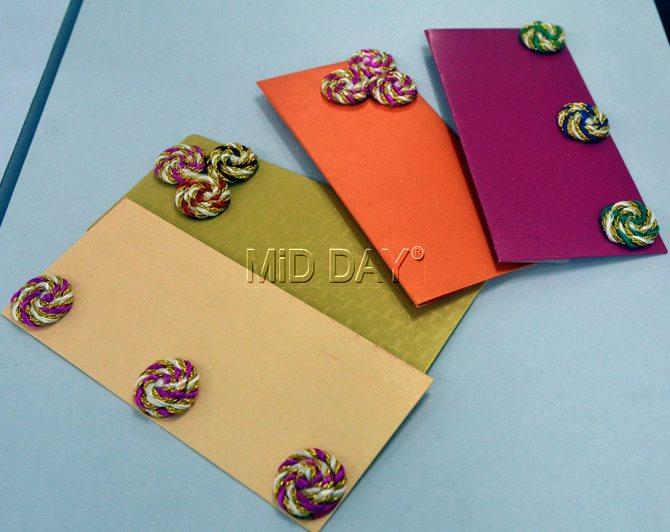Chakri envelopes