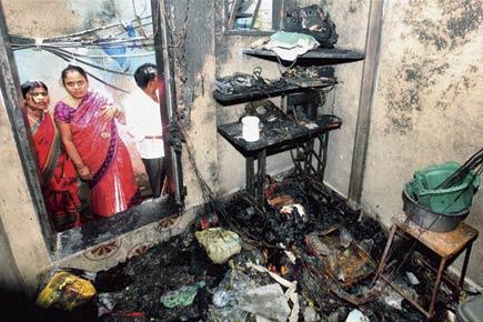 Mumbai: Cylinder explosion in Kandivli kills one, injures 10
