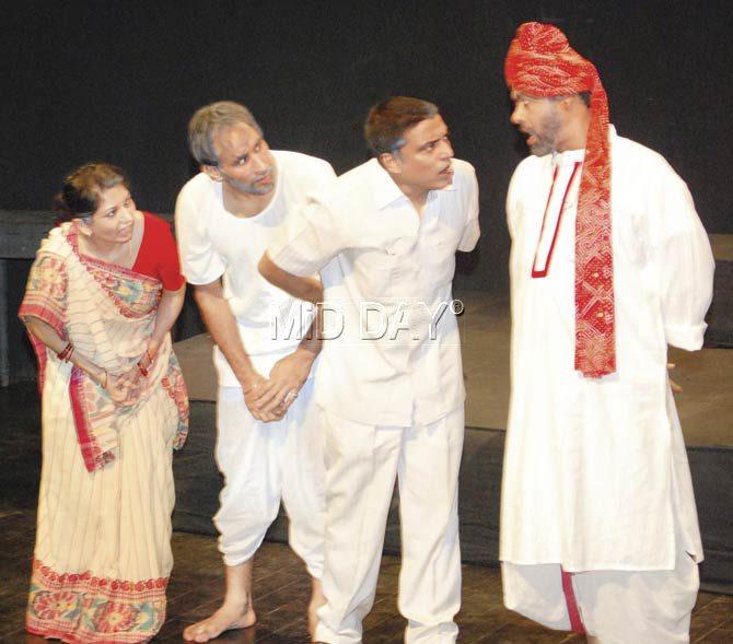 A scene from the play, which is directed by Dinesh Thakur