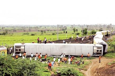 De-romancing Indian Railways