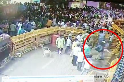 Lalbaugcha Raja scuffle video: Did victim provoke on-duty cops?
