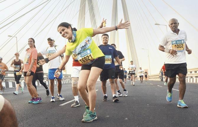 Participants at Mumbai Marathon
