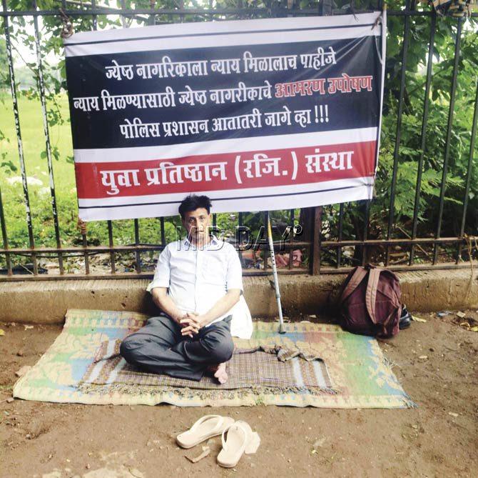 Shahban Thanawala is on a hunger strike at Azad Maidan. Pic/Atul Kamble