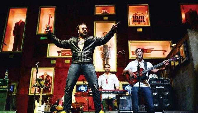The Mihir Joshi Band, which incorporates the Blues with rock ’n’ roll, plays at Hard Rock Cafe in Worli last Thursday. pic/bipin kokate