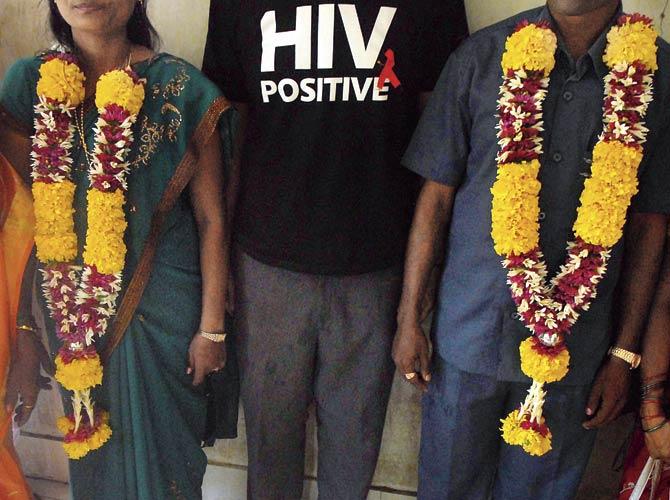 A couple, both HIV+, tie the knot on World AIDS Day. File pic