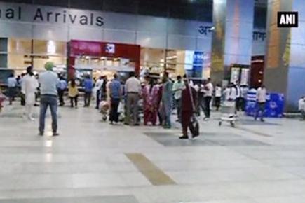 Air India flight makes emergency landing at Delhi airport