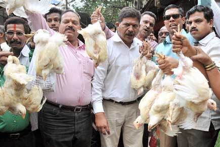 Under pressure, Mumbai civic body revokes two-day meat sale ban