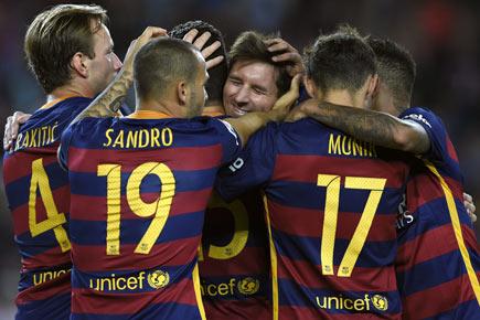 La Liga: Messi helps Barcelona defeat Levante 4-1 and remain top in Spain