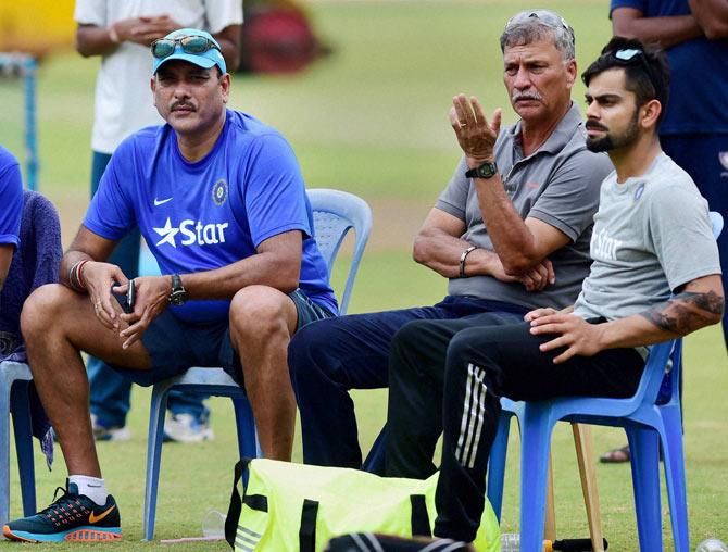 Ravi Shastri,Team Selector Roger Binny and Virat Kohli during the preparatory camp