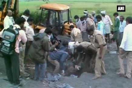 At least 16 dead after truck overturns in Andhra Pradesh