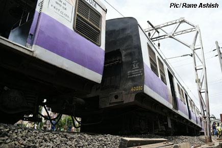 Mumbai: WR services disrupted as train derails between Andheri and Vile Parle
