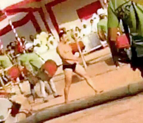 The snapshot of a bare-bodied Salman Khan in a langot that was leaked from the sets of Sultan