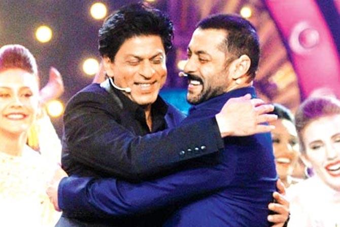 Photo of the day! SRK and Salman Khan