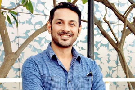 Bollywood writer-editor Apurva Asrani suffers from Bell's Palsy