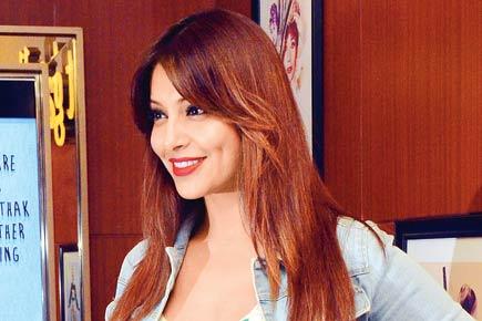 Bipasha Basu gets the 'cutest' wedding gift from her sisters