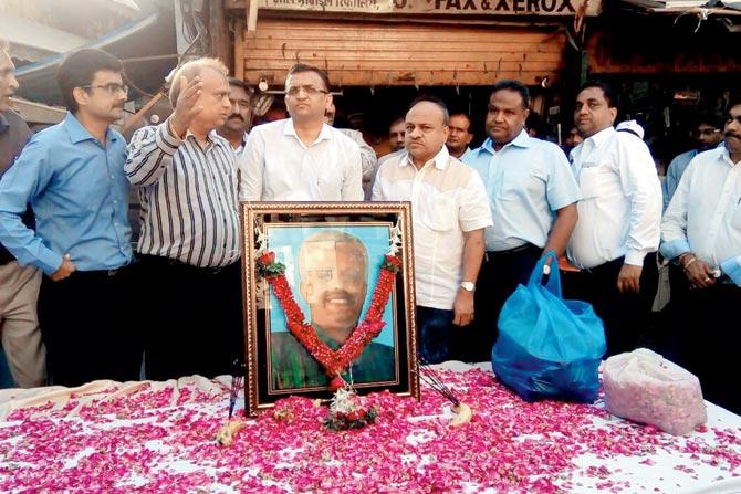 A condolence meeting was organised by a number of iron and steel merchants’ associations to pay tribute to Kaustubh Dani yesterday