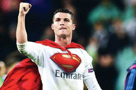 Spanish press describe Cristiano Ronaldo as 'Superhero'