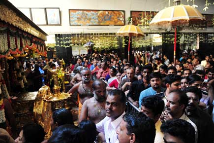 Kerala celebrates 'Vishu', temples are crowded