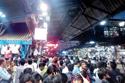Mumbai: Train coach overheats, 20 services cancelled