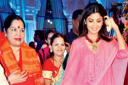 Shilpa Shetty Kundra visits Juhu temple with son Viaan