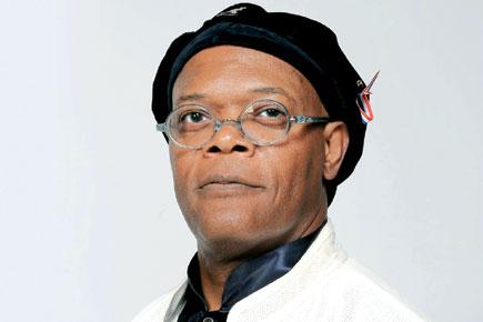 Samuel Jackson clears the air around his tweets to fan