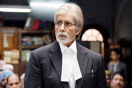 Amitabh Bachchan - The lawyer shoots for 'Pink'