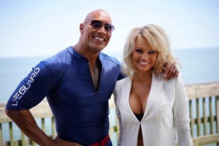 Pamela Anderson joins Dwayne Johnson starrer 'Baywatch' cast