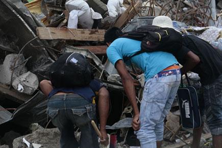 113 people rescued alive in earthquake-hit Ecuador