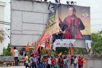 Shiv Sena tears banner of Rahat Fateh Ali Khan's concert