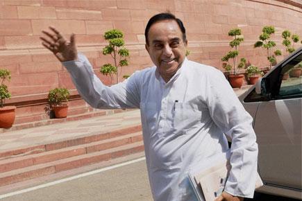 Swamy seeks to drag Sonia in chopper deal, Cong protests
