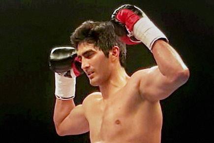 Fitting reply! Boxer Vijender Singh agrees to fight Amir Khan in India