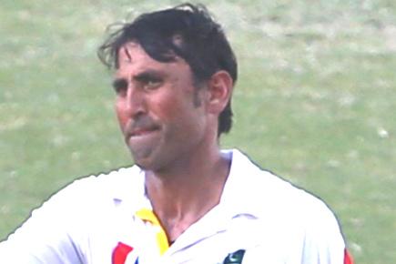 PCB issues show cause notice to Younis Khan