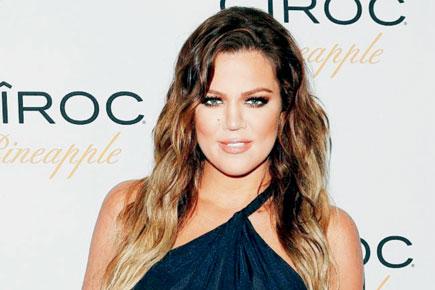 Khloe Kardashian uses a sex calculator to count calories burnt