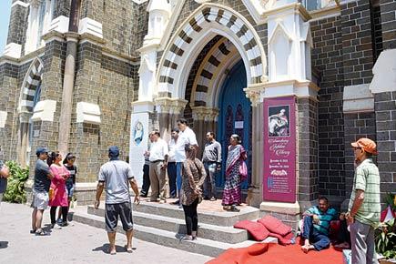 Mumbai: Mount Mary Basilica Door of Mercy closed
