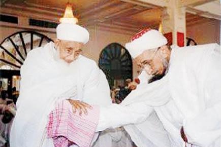 Following Khuzaima Qutbuddin's death, battle for supremacy in Bohra community takes a new turn