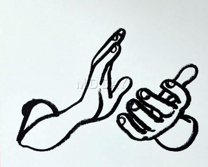  Kulavoor sketched a person clapping while watching gully cricket in Girgaum, which is part of the solo exhibition, Please Have A Seat