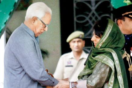 Perform or people will teach a lesson, Mehbooba Mufti tells ministers
