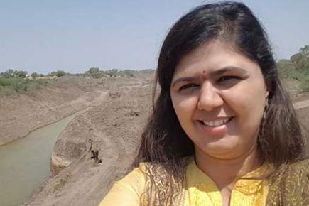 Pankaja Munde in trouble for clicking selfie in drought-hit Latur 