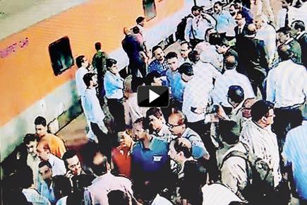 Upset with scrapping of pantry car, Rajdhani staff delays train in Mumbai