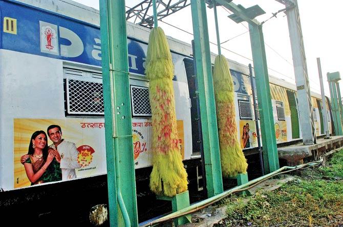 The Central Railway and Western Railway were earlier using a mechanised process to clean rakes but have now started manual cleaning and reduced water usage to half the earlier amount. File pic